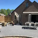 Recreatiewoning Maas En Waal 191 Сasa de vacaciones Ewijk