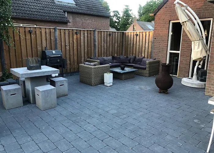 Dom wakacyjny Recreatiewoning Maas En Waal 191 *