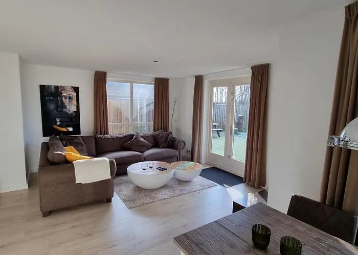 Recreatiewoning Maas En Waal 191 *